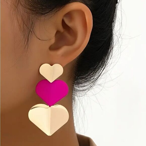 Pink and gold heart earrings - Picture 1 of 9